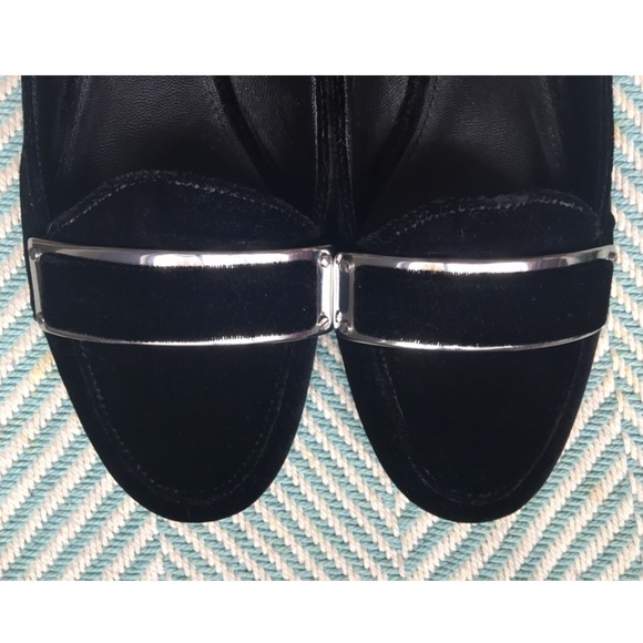 Rachel Zoe Lily Black Velvet Round Toe Flats - Picture 7 of 7